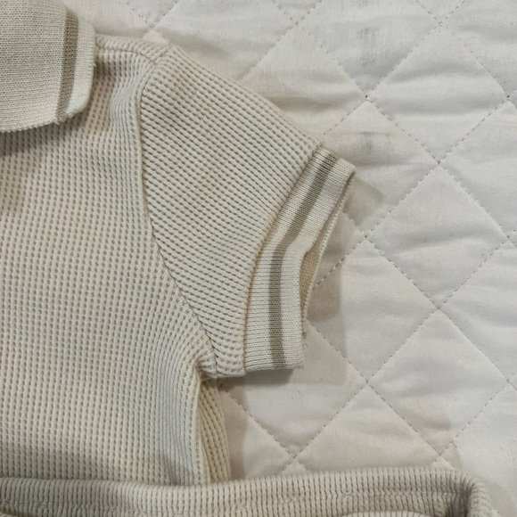 Old Navy | Collared Waffle Short Set | 0-3M - Picture 3 of 4
